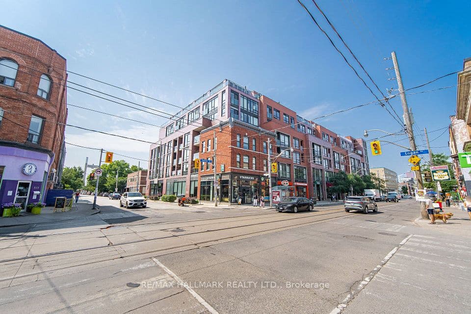 246 Logan Avenue 518, Toronto, ON M4M 0E9 – photo 3