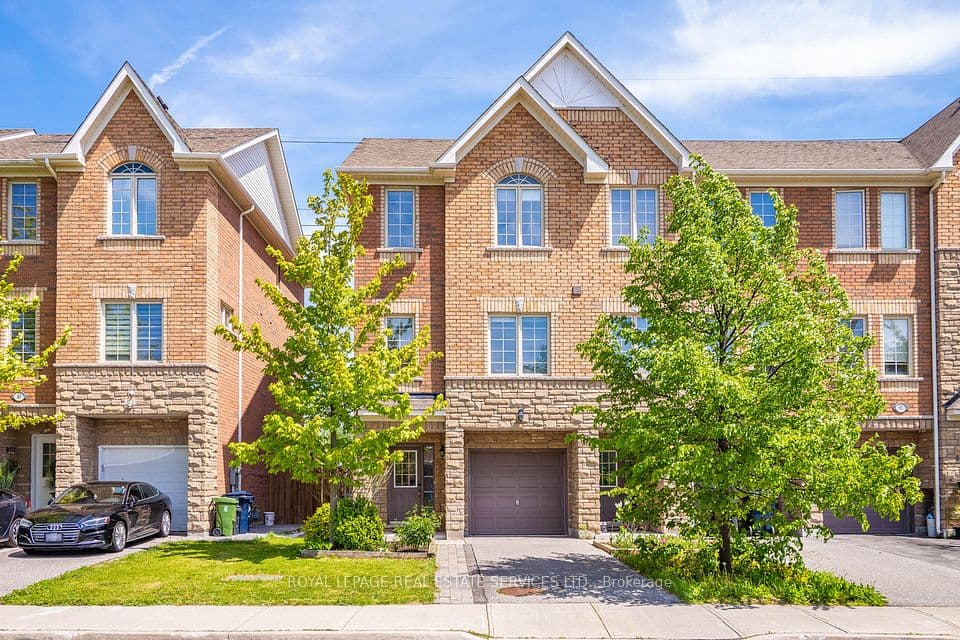 61 Pidgeon Street, Toronto, ON M1L 0C8 – main photo