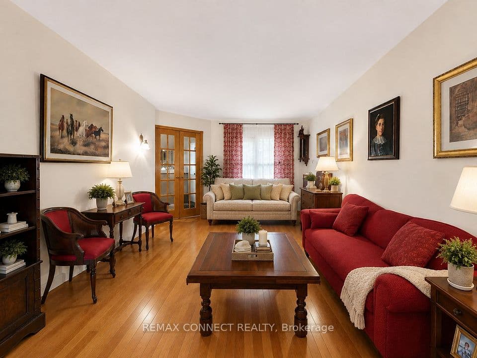 60 Starspray Boulevard, Toronto, ON M1C 4P3 – photo 3