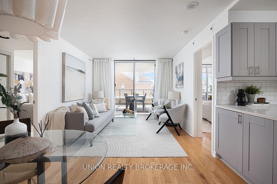 1765 Queen Street E 213, Toronto, ON M4L 3Z2 – photo 3
