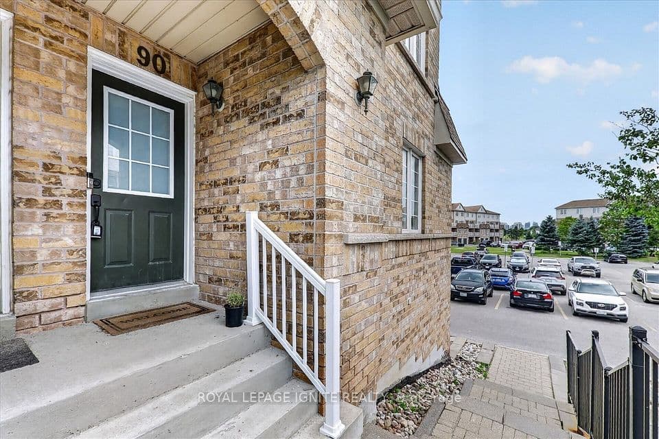 200 Mclevin Avenue 90, Toronto, ON M1B 6C8 – photo 3