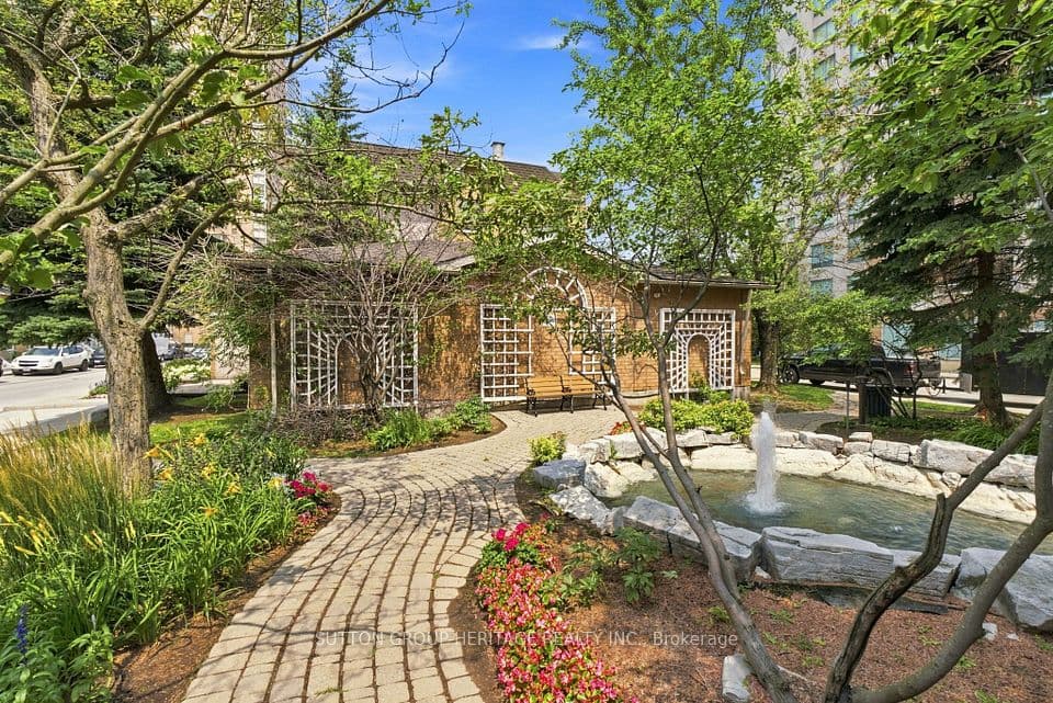 125 Omni Drive 233, Toronto, ON M1P 5A9 – photo 3
