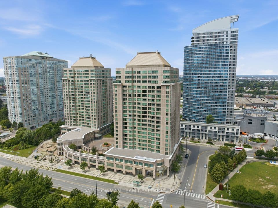 8 Lee Centre Drive 913, Toronto, ON M1H 3H8 – photo 2