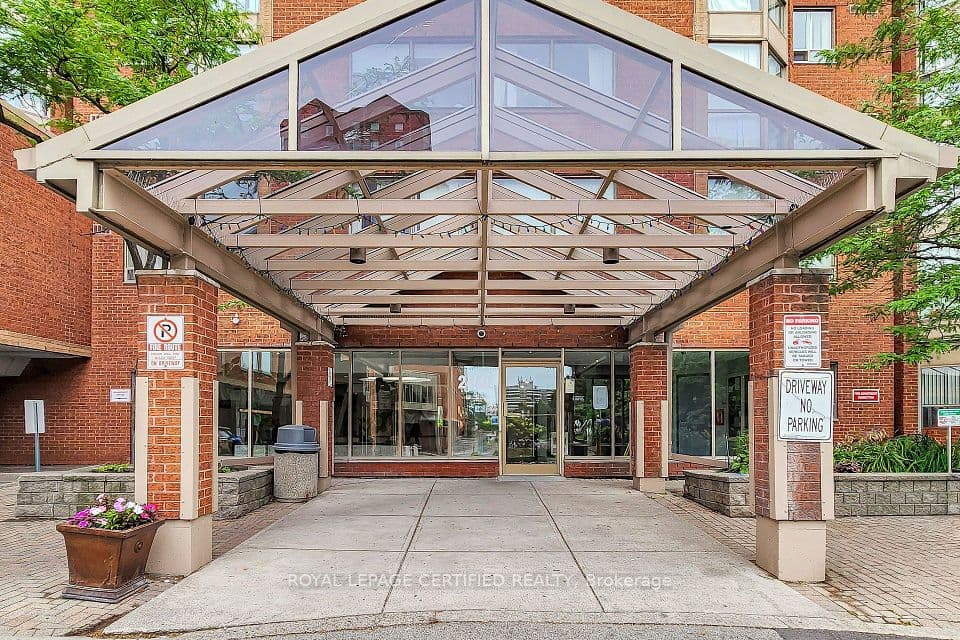 2460 Eglinton Avenue E 201, Toronto, ON M1K 5J7 – photo 3