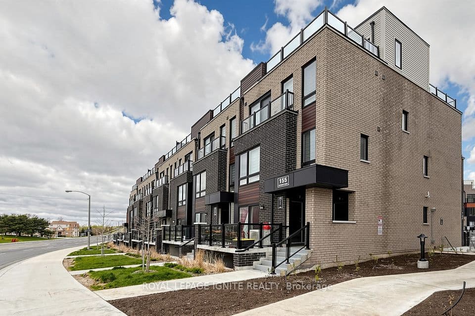155 Tapscott Road 22, Toronto, ON M1B 0E8 – main photo