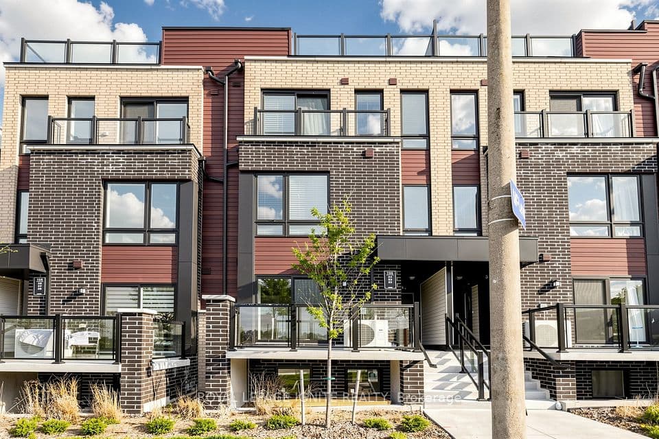 155 Tapscott Road 22, Toronto, ON M1B 0E8 – photo 2