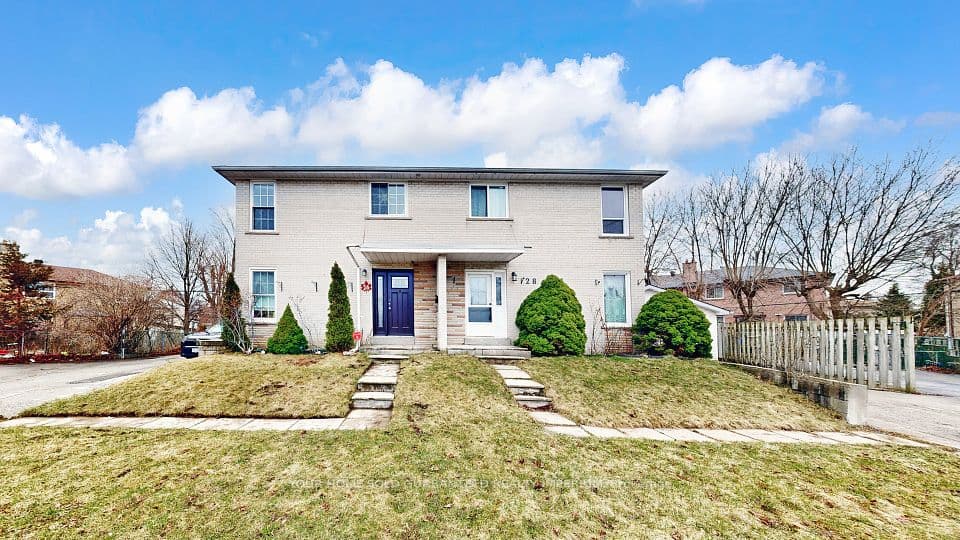 28 Athenia Court, Toronto, ON M1E 2C1 – photo 2