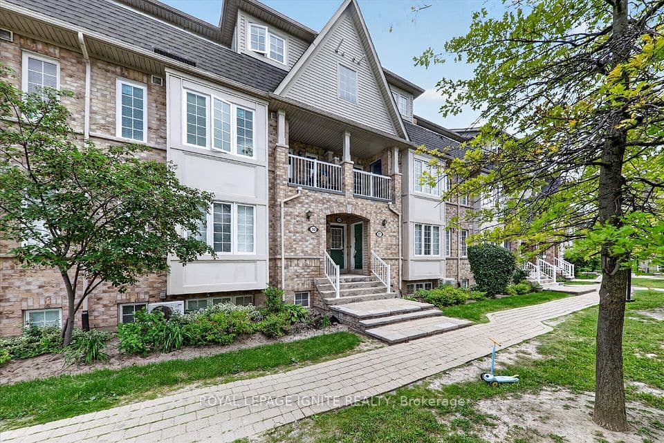 42 Pinery Trail 29, Toronto, ON M1B 6H9 – photo 2