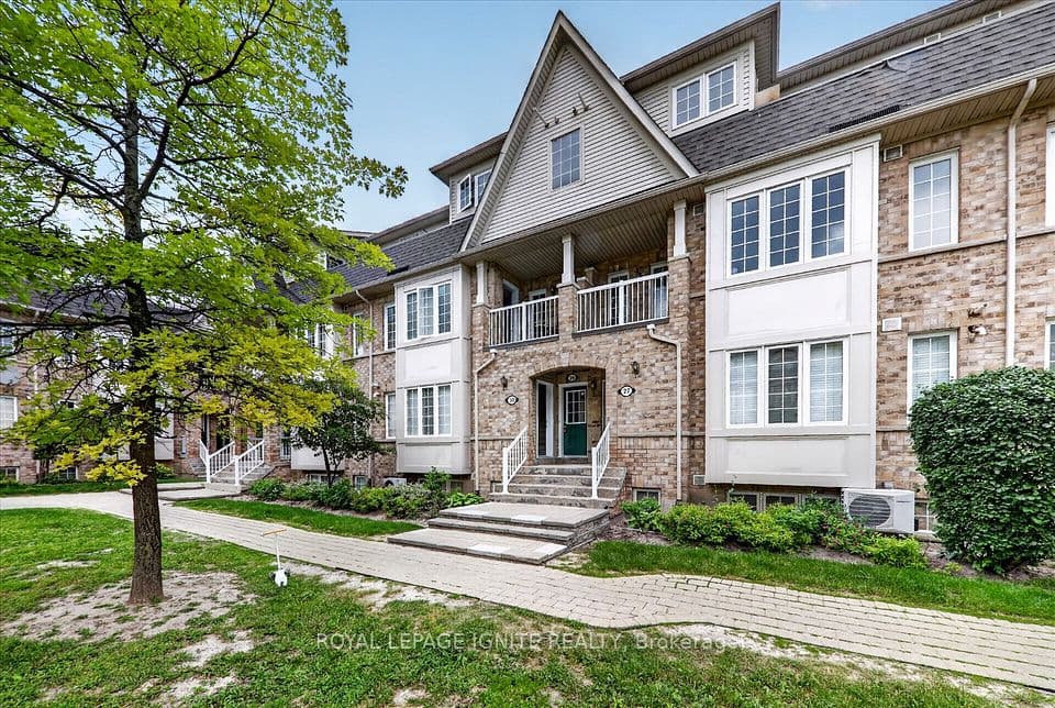 42 Pinery Trail 29, Toronto, ON M1B 6H9 – main photo