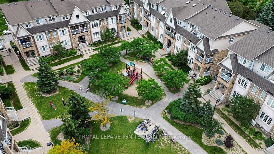 42 Pinery Trail 29, Toronto, ON M1B 6H9 – photo 3