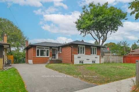 46 Flintwick Drive, Toronto, ON M1P 4G9 – main photo