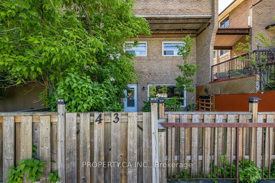 91 Muir Drive 43, Toronto, ON M1M 3T7 – photo 3