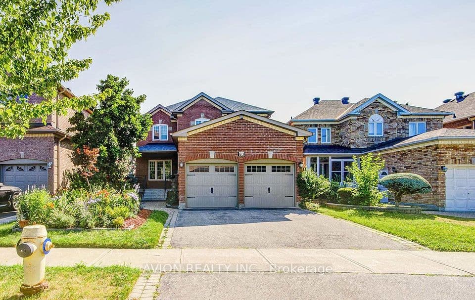 83 Stonebridge Boulevard, Toronto, ON M1W 4A8 – main photo