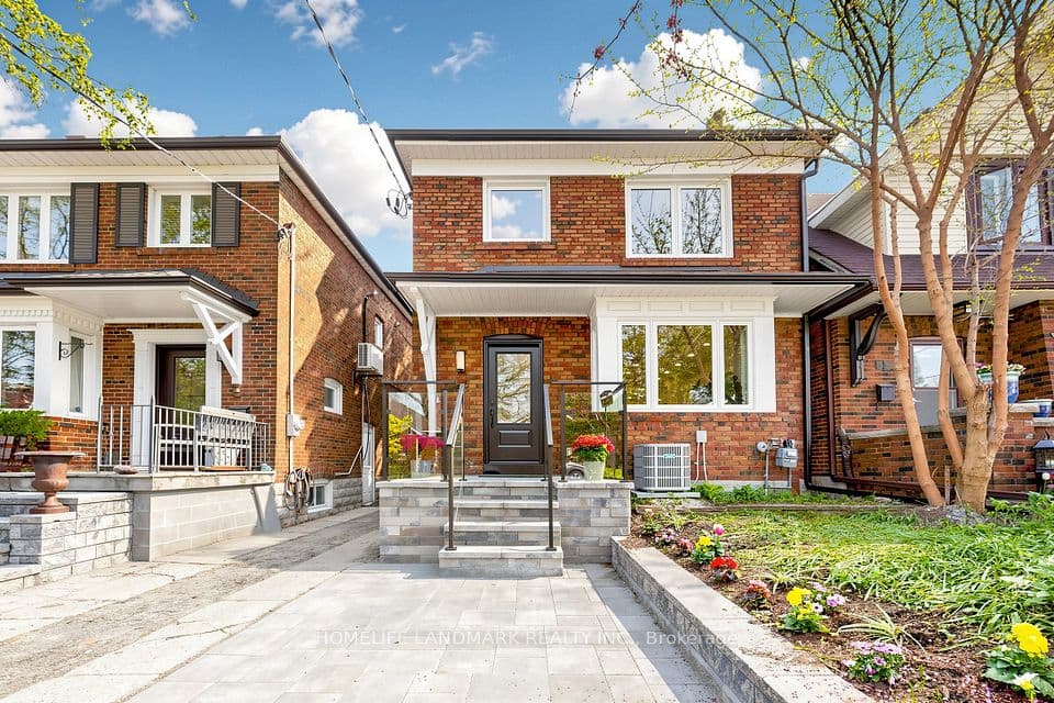 55 Chilton Road, Toronto, ON M4J 3C7 – photo 2