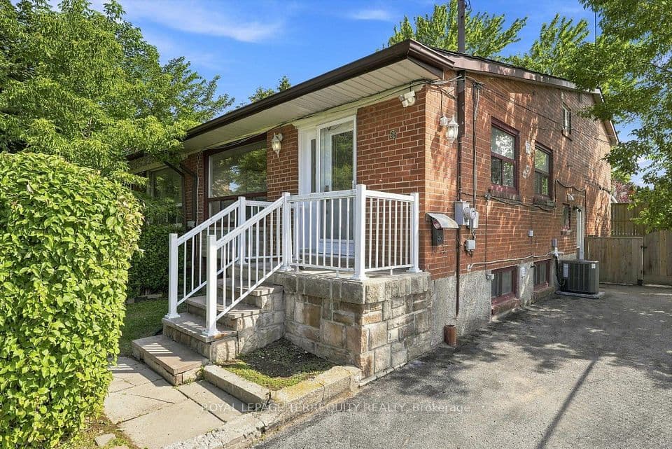 89 Benjamin Boulevard, Toronto, ON M1K 3P2 – photo 2