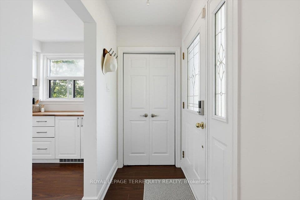 89 Benjamin Boulevard, Toronto, ON M1K 3P2 – photo 3