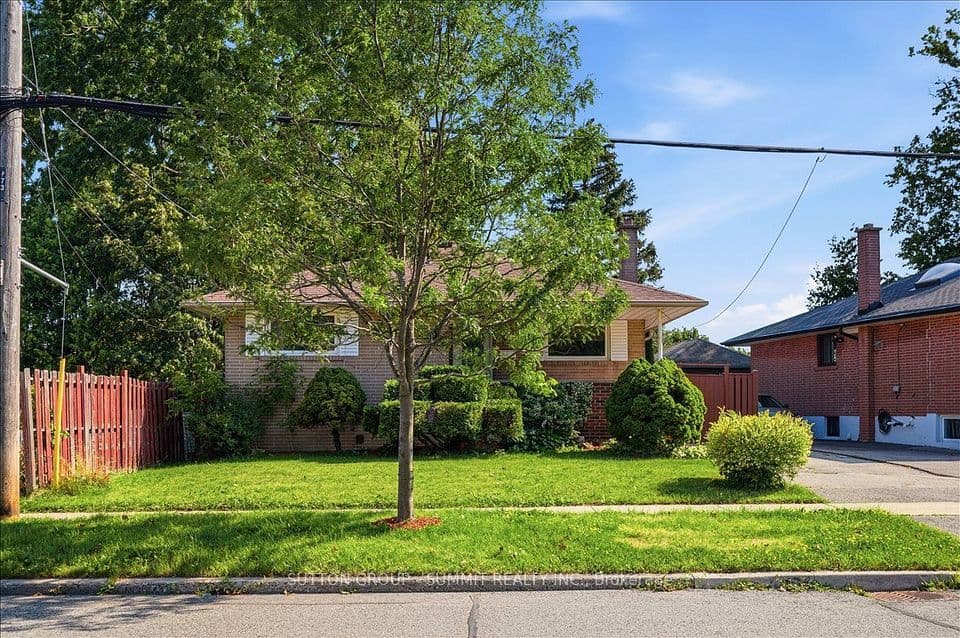 73 Thornbeck Drive, Toronto, ON M1G 2J7 – photo 2
