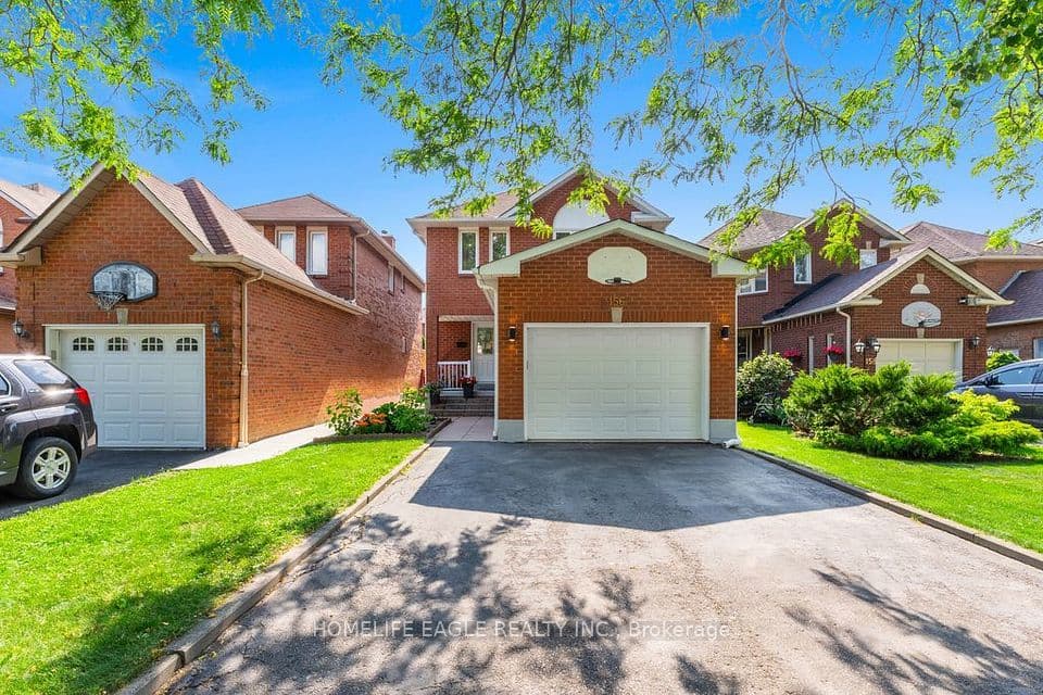 156 Heale Avenue, Toronto, ON M1N 3Y1 – main photo