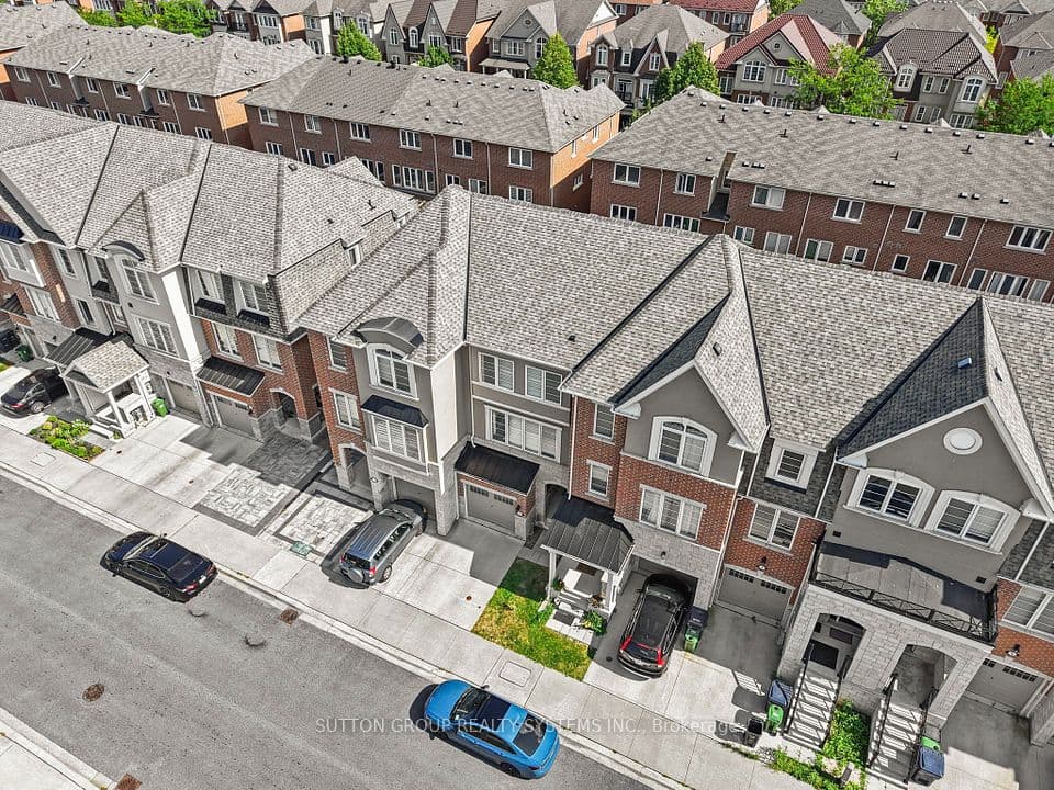 11 Fusilier Drive, Toronto, ON M1L 0J4 – photo 2