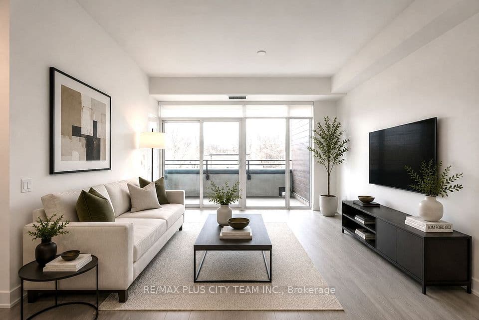 1285 Queen Street E 303, Toronto, ON M4L 0B6 – photo 2