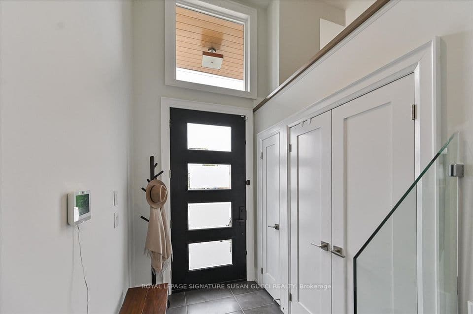 69 Holmstead Avenue, Toronto, ON M4B 1T3 – photo 3