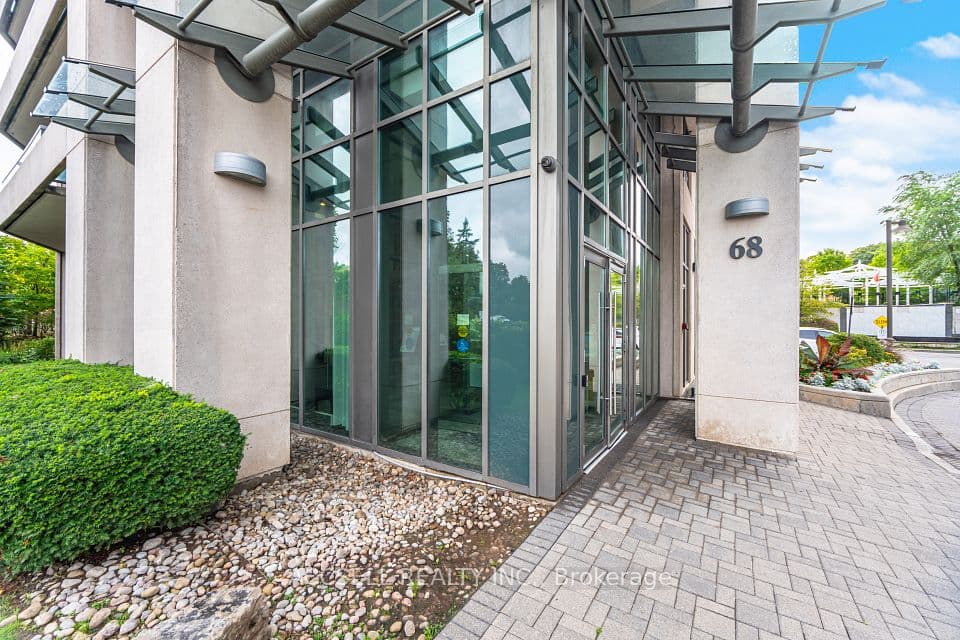 68 Grangeway Avenue 1015, Toronto, ON M1H 0A1 – photo 3
