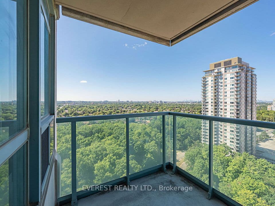 61 Town Centre Court 2103, Toronto, ON M1P 5C5 – photo 2