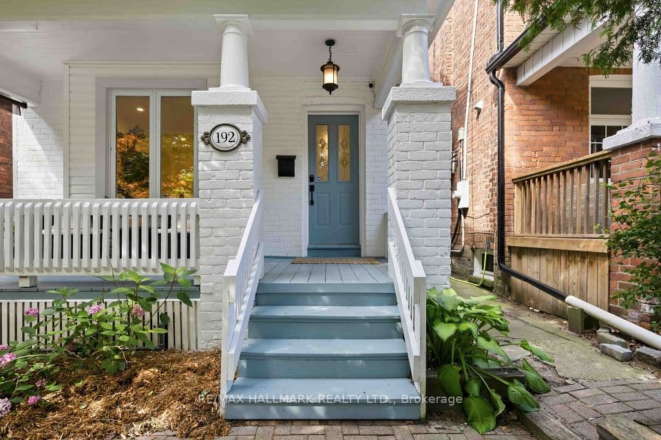 192 Wineva Avenue, Toronto, ON M4E 2T4 – photo 2