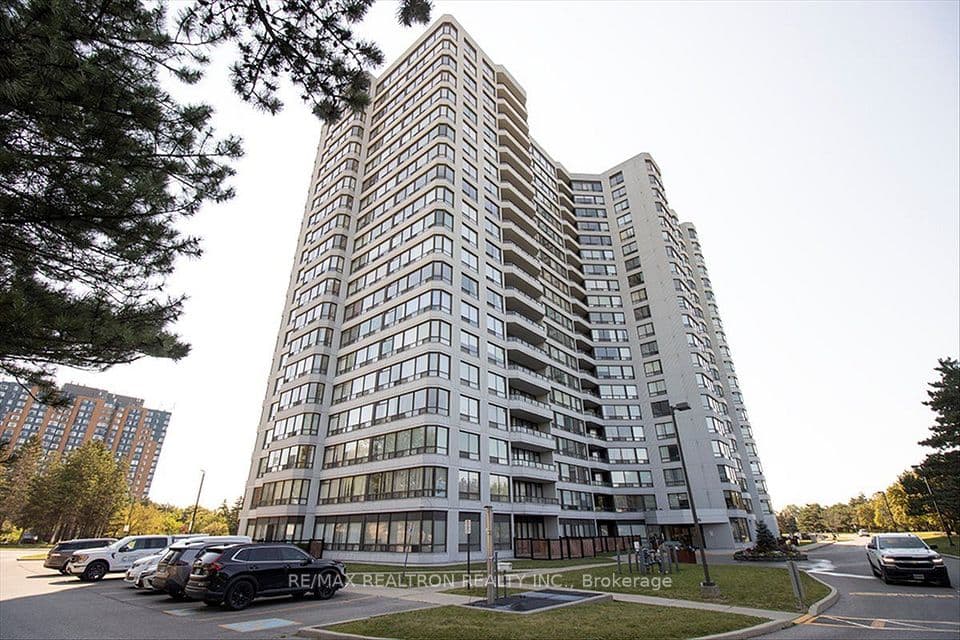 300 Alton Towers Circle 711, Toronto, ON M1V 4X9 – photo 2