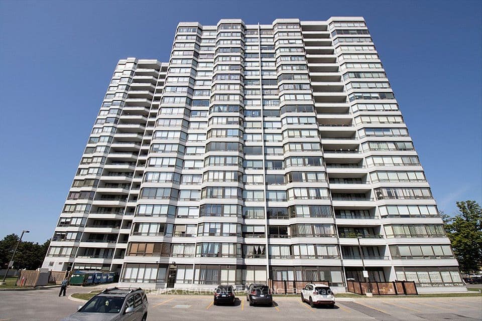 300 Alton Towers Circle 711, Toronto, ON M1V 4X9 – photo 3