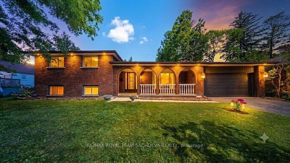68 Fergalea Avenue, Toronto, ON M1E 3L6 – photo 2