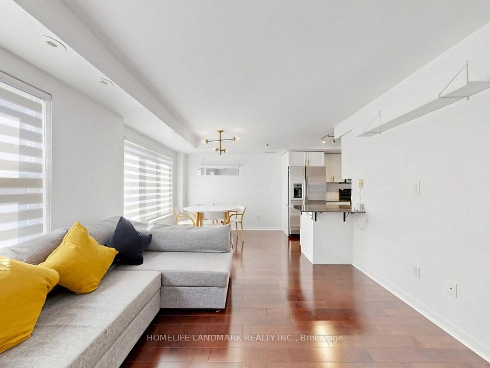 29 Frances Loring Lane 4, Toronto, ON M4M 3E8 – photo 3