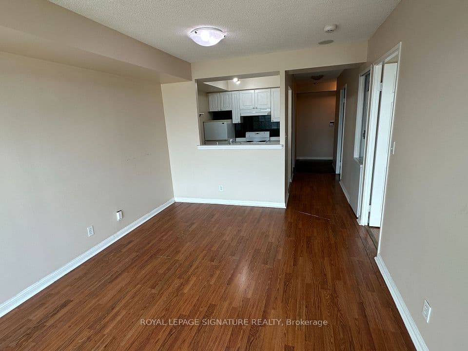18 Lee Centre Drive 1113, Toronto, ON M1H 3H5 – photo 2