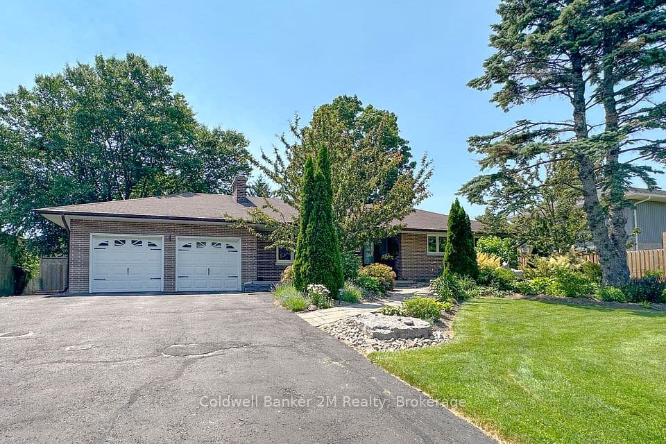 276 Park Road N, Oshawa, ON L1G 4T1 – main photo