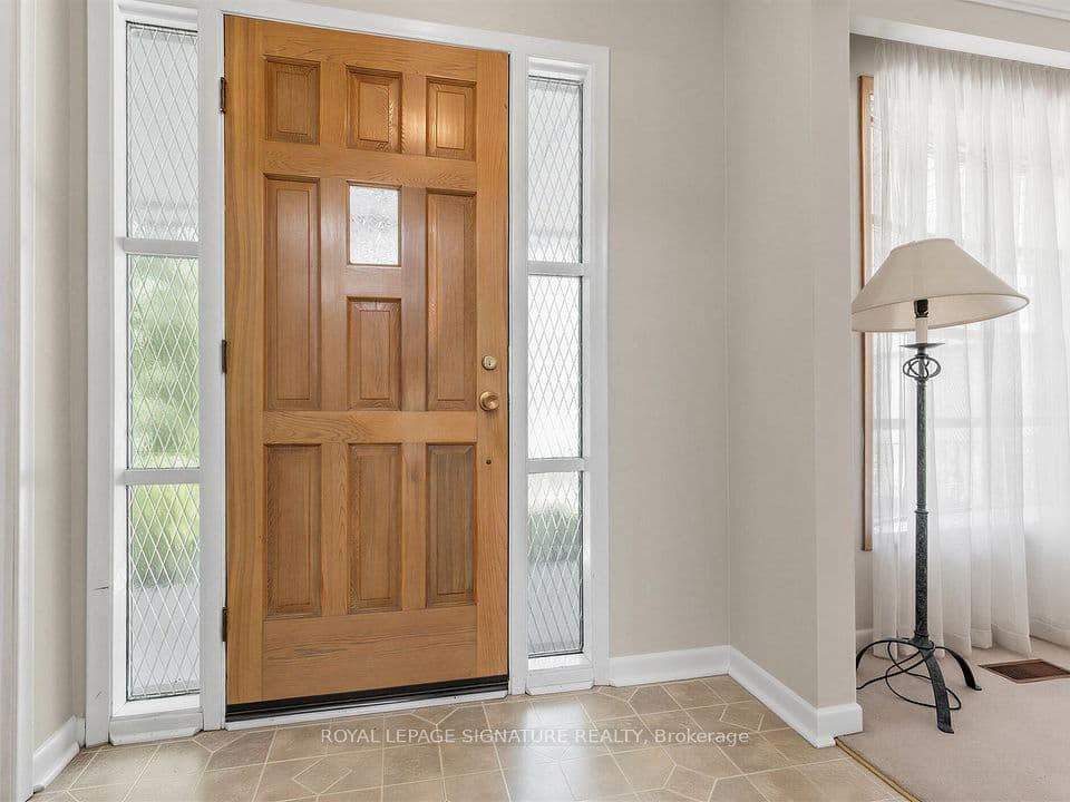 162 Bathgate Drive, Toronto, ON M1C 1T5 – photo 3
