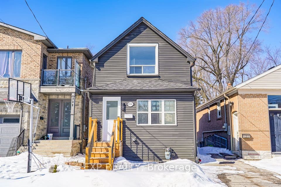 224 Aylesworth Avenue, Toronto, ON M1N 2J6 – photo 2