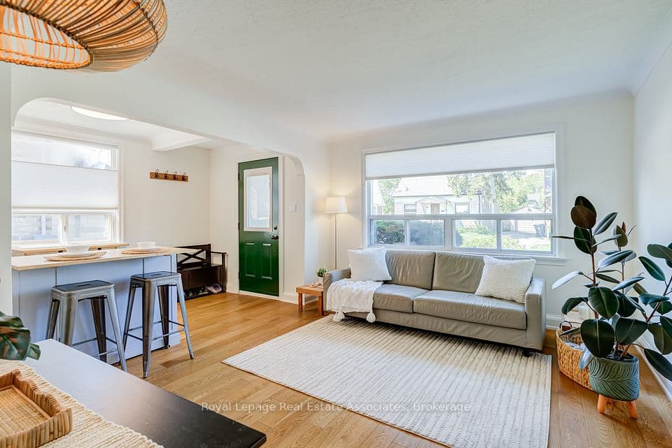 43 Heale Avenue, Toronto, ON M1N 3X6 – photo 3