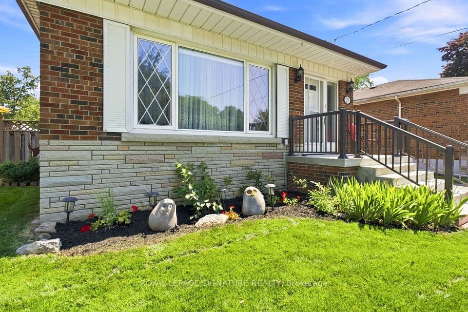 29 Chandler Drive, Toronto, ON M1G 1Z1 – photo 3