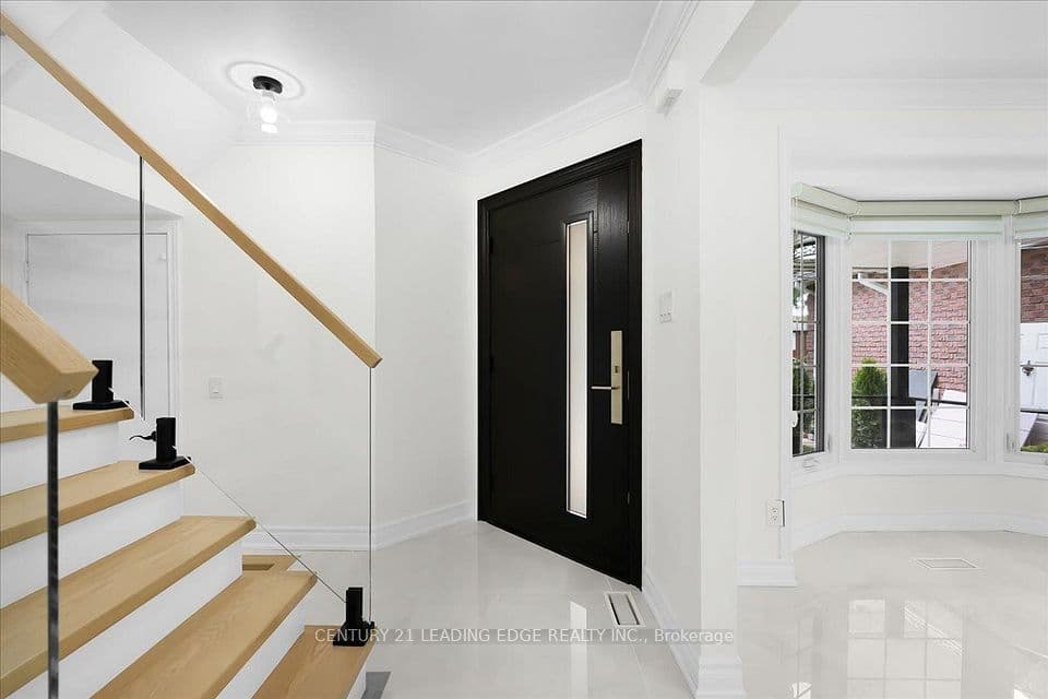 41 Graybark Crescent, Toronto, ON M1C 4J2 – photo 3