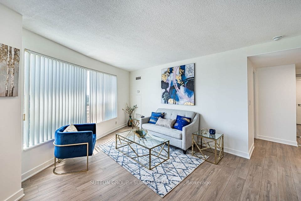 38 Lee Centre Drive 2605, Toronto, ON M1H 3J7 – photo 3