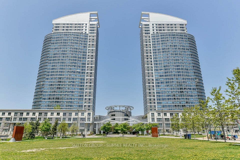 38 Lee Centre Drive 2605, Toronto, ON M1H 3J7 – photo 2