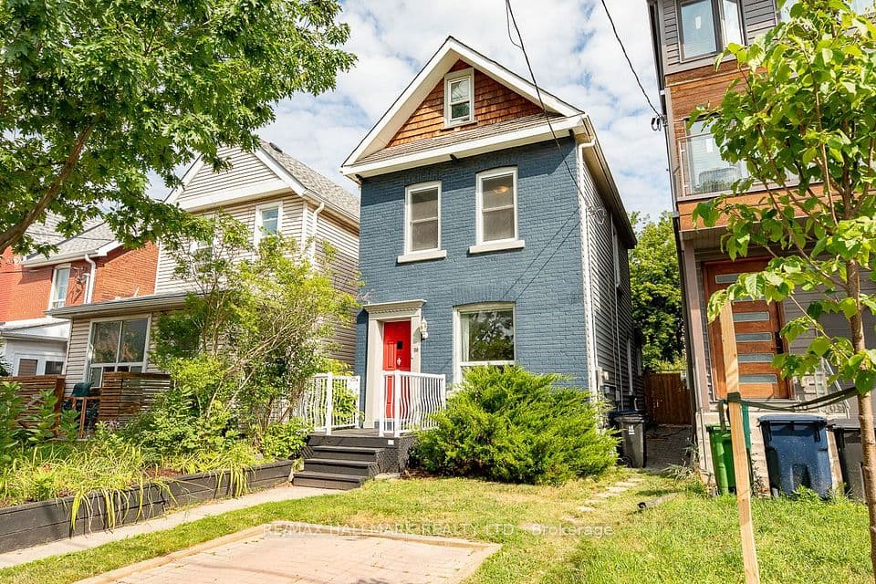 38 Boultbee Avenue, Toronto, ON M4J 1A8 – main photo