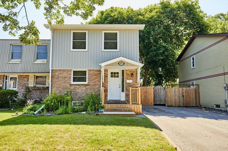 831 Gentry Crescent, Oshawa, ON L1K 1L6 – photo 3