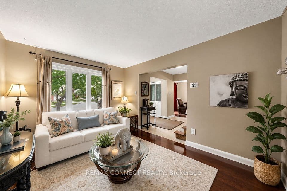 15 Satchell Boulevard, Toronto, ON M1C 3B3 – photo 2