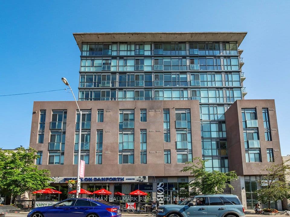 2055 Danforth Avenue 414, Toronto, ON M4C 1J8 – main photo