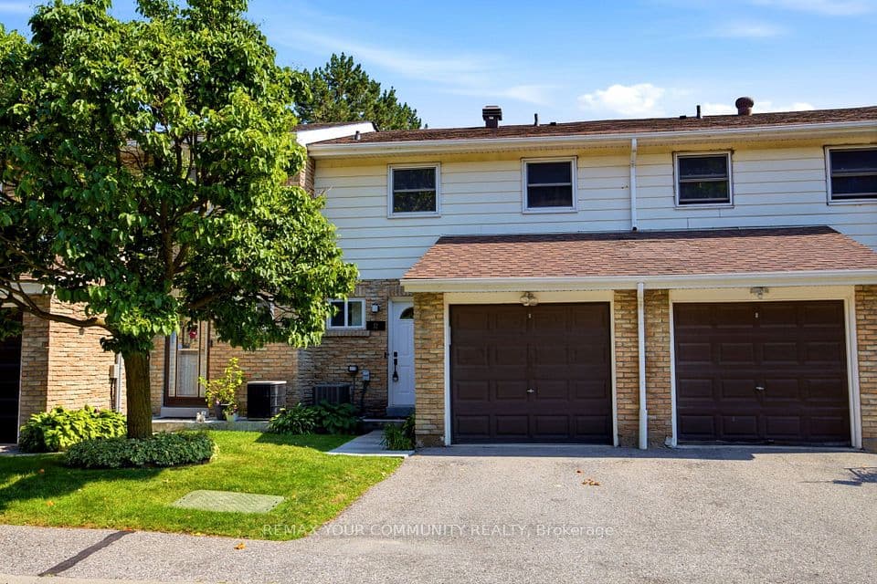 80 Dundalk Drive, Toronto, ON L6S 3J5 – photo 2