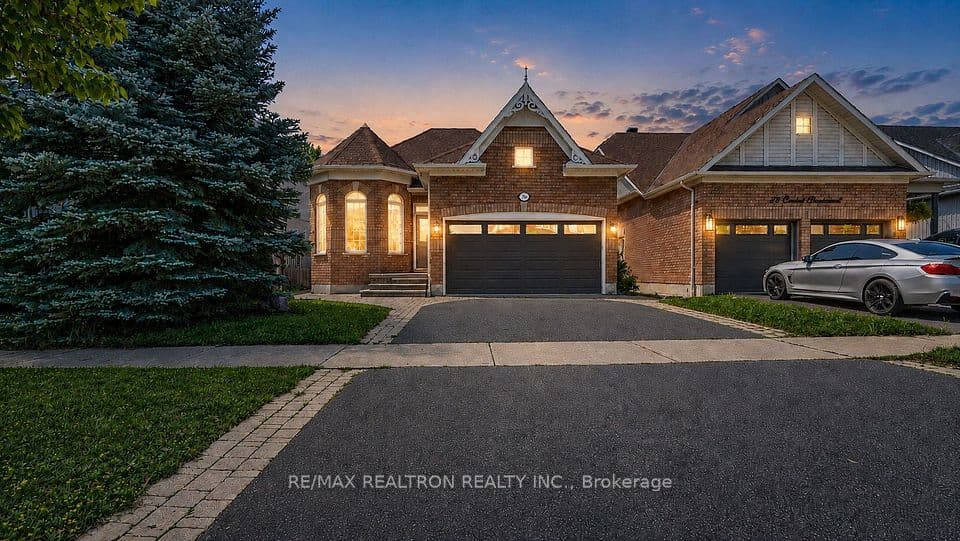 76 Cachet Boulevard, Whitby, ON L1M 2C9 – main photo