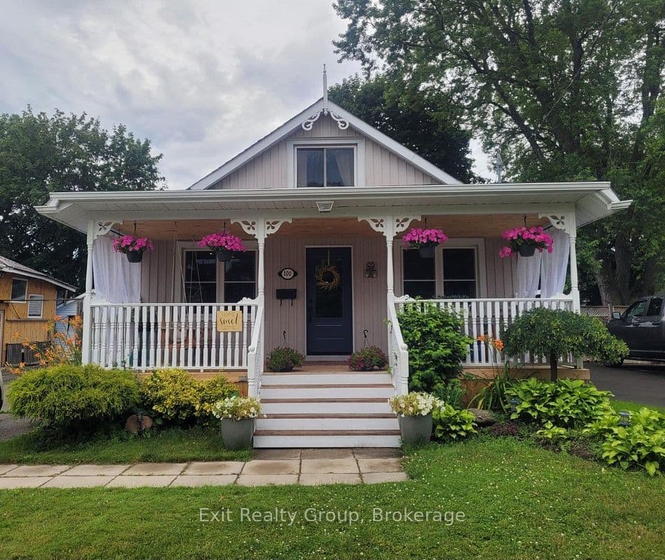 100 Arlington Avenue, Oshawa, ON L1G 2N6 – main photo