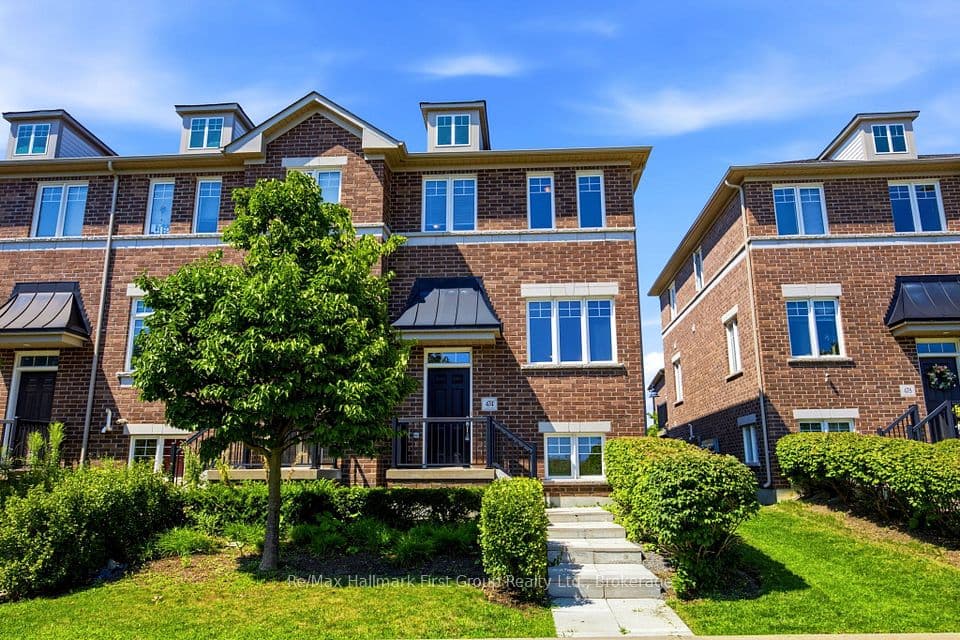 474 Meadowglade Road, Clarington, ON L1E 0E9 – main photo