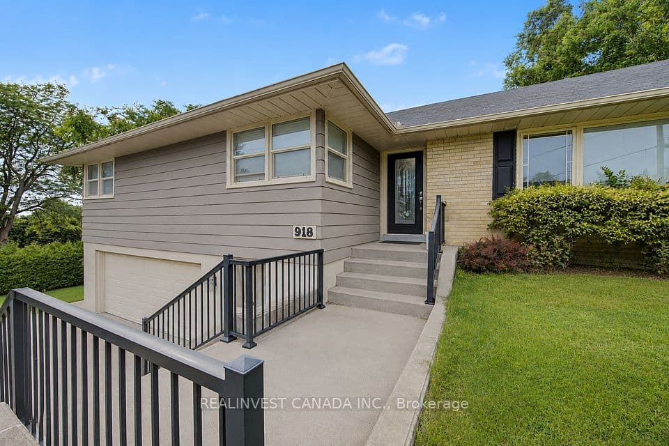 918 Pinecrest Road, Oshawa, ON L1K 2B2 – photo 3